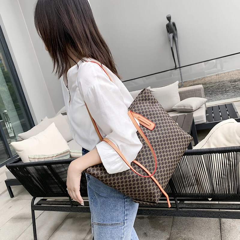 

Designer Bag High Quality Printing Leather Bags Classic Vintage Shoulder Bags Large Capacity Handbag Hot sale Tote Bag