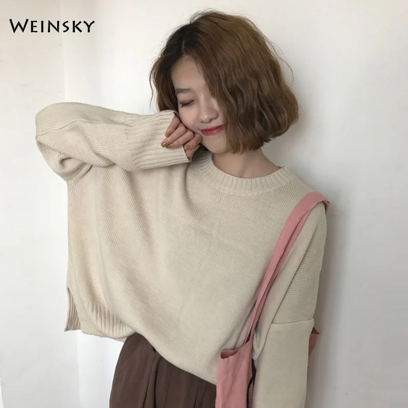 Свитер Женский вязаный однотонный с круглым вырезом Осень-зима 2019 | Женская