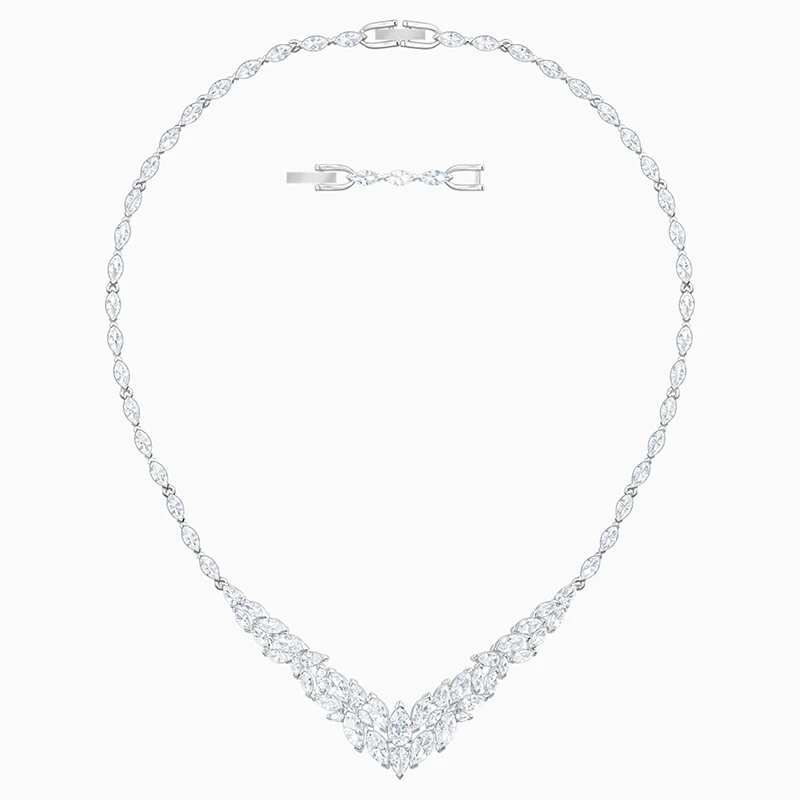 

Fashion SWA New Leaf Necklace Winter Frosted Leaf Decoration Crystal Necklace Female Fashion Wild Practical Jewelry Gift