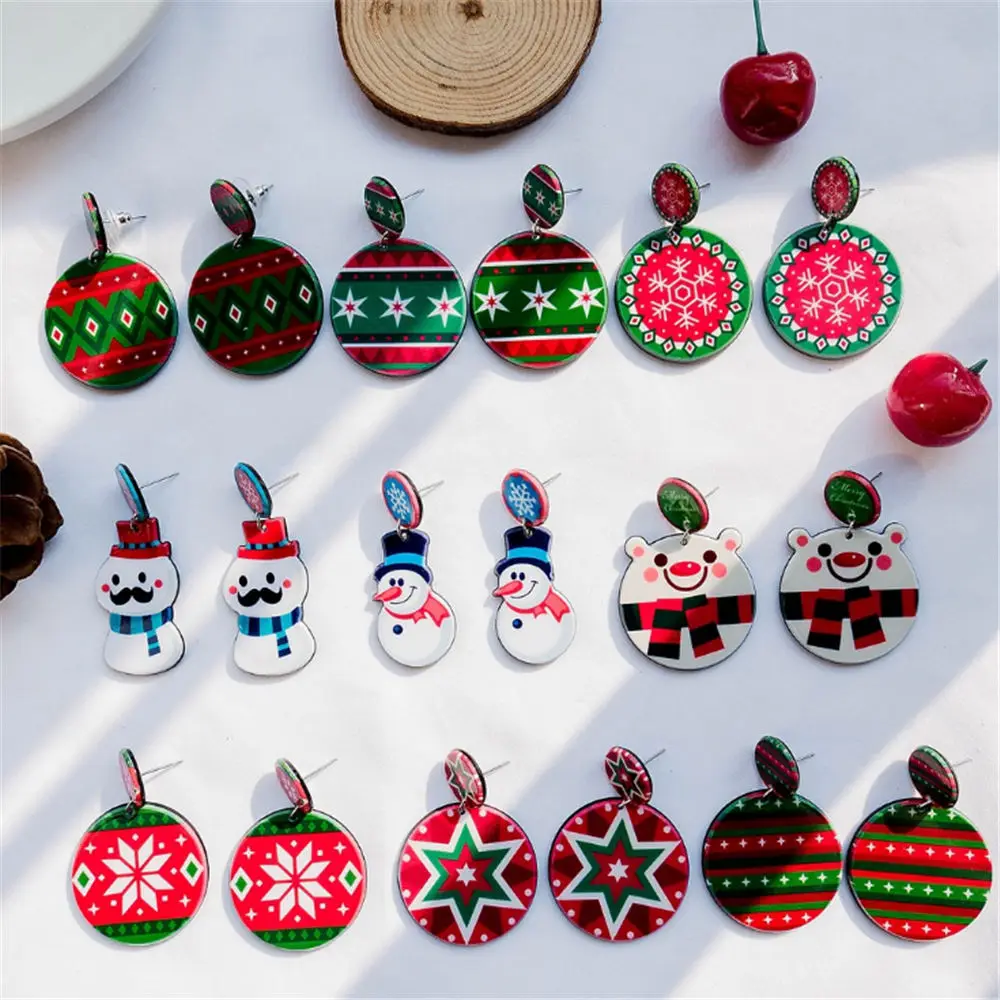 

Fashion Snowflake Snowman Stud Earrings for Women Simple Style Geometric Acrylic Round Earrings Christmas Fashion Jewelry Gift