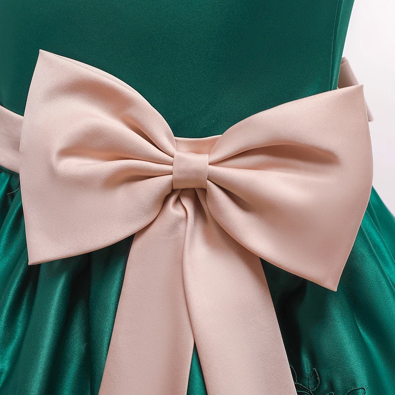 

Flower Girls Dresses Illusion Sleeveless Tulle Lace O-Neck Floor-Length Embroidery Luxury Green Kids Party Princess Gown F427