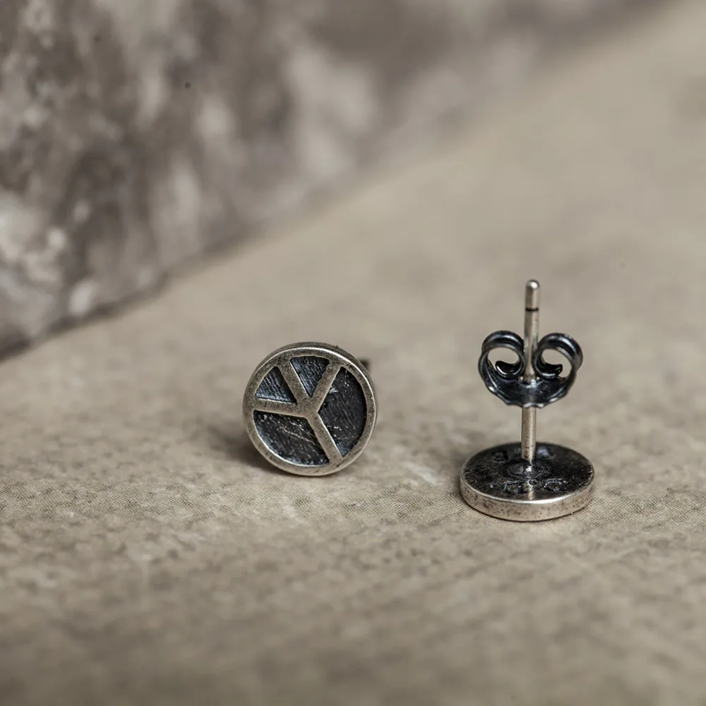 Женские серьги-гвоздики из серебра 925 пробы с надписью мира | Украшения и