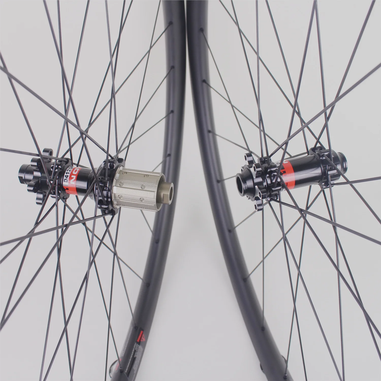 2020 Winowsports high stiffiness 29er mtb carbon wheel 30mm wide hookless and tubeless ready rim 29 inch D411/D412 novatec | Спорт и