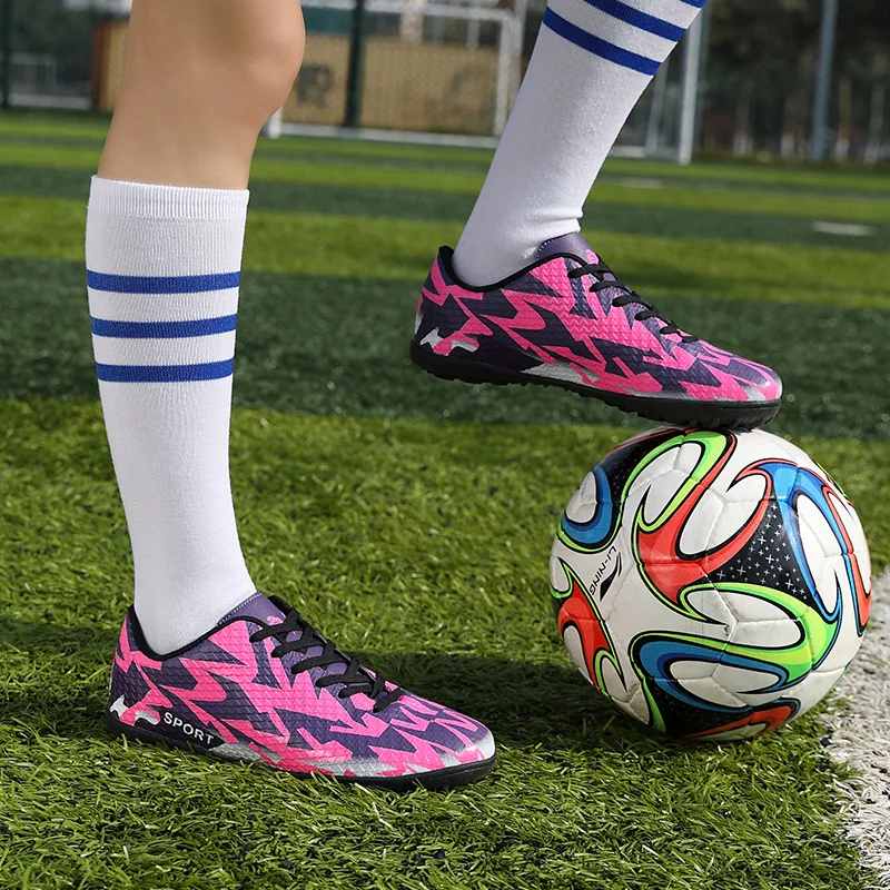 Hot sale Turf Football Cleats Men Comfortable Unisex Soccer Shoes for Men Lightweight Kids Football Shoes tacos de futbol 2020