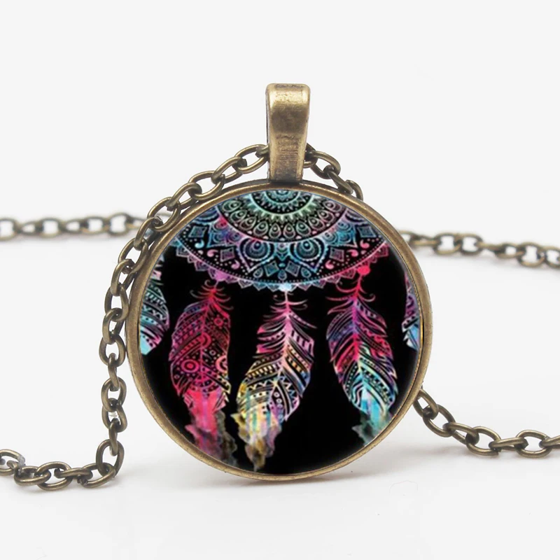 Цепочка-чокер с кристаллами в стиле ретро подвеской виде пули из тибетского