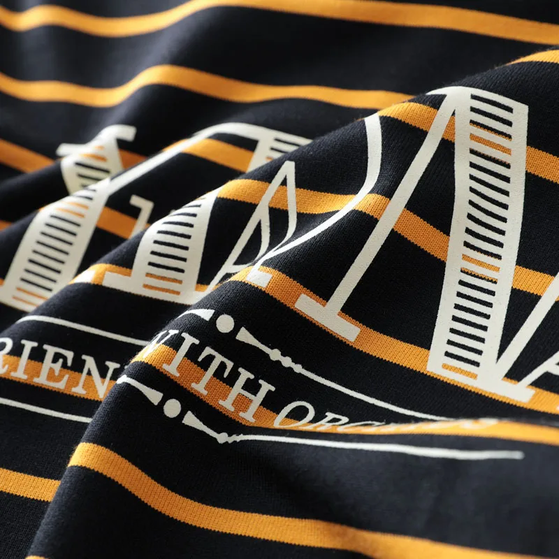 

Men Fashion Striped Hoodie Cotton Oversized Hooded Sweatshirt Autumn Hip Hop Streetwear Clothing