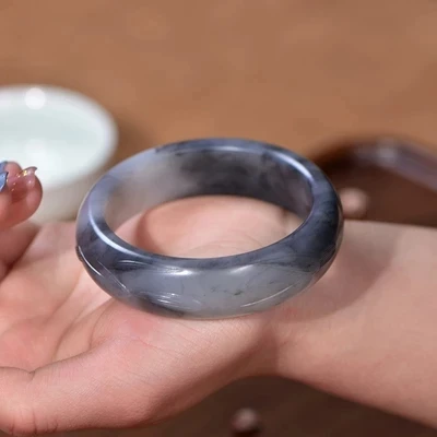 

Send Certificat Natural Hetian Jade Black Two-Tone 54-64mm Bracelet Elegant Princess Jewelry Best Gift