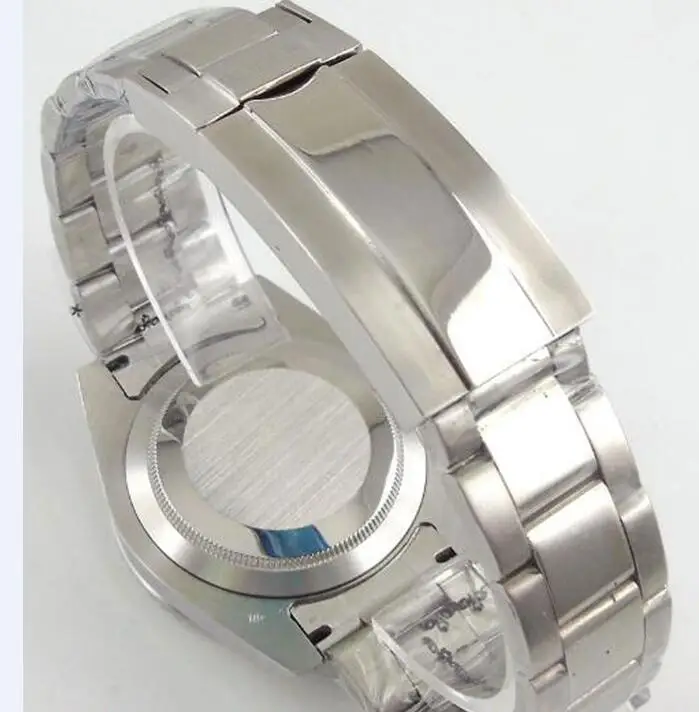 Часы мужские с сапфировым стеклом белый стерильный циферблат светящиеся отметки