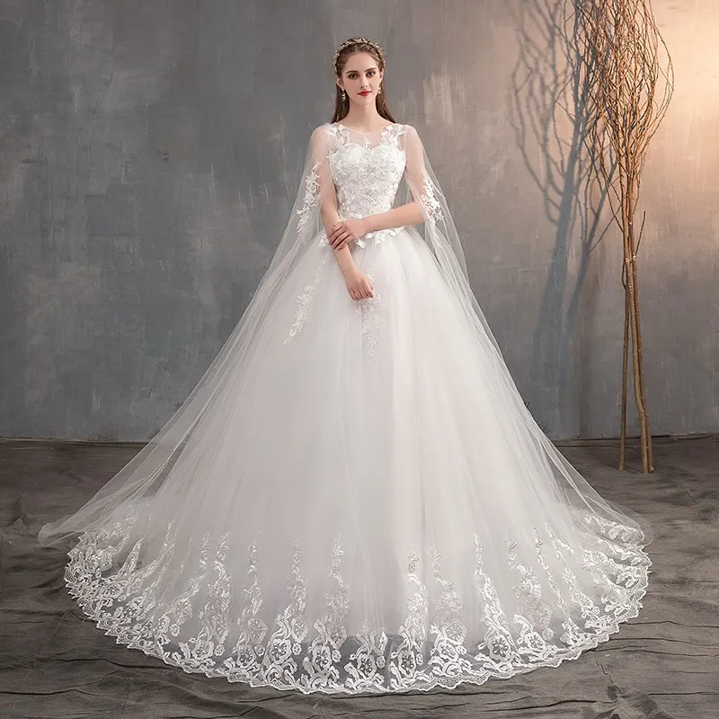 

2021 Chinese Wedding Dress With Long Cap Lace Wedding Gown With Long Train Embroidery Princess Plus Szie Bridal Dress