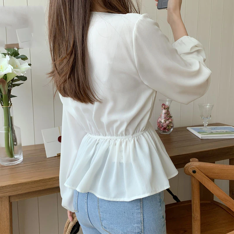 Осенний Приталенный топ с баской лидер продаж Женская милая рубашка в корейском