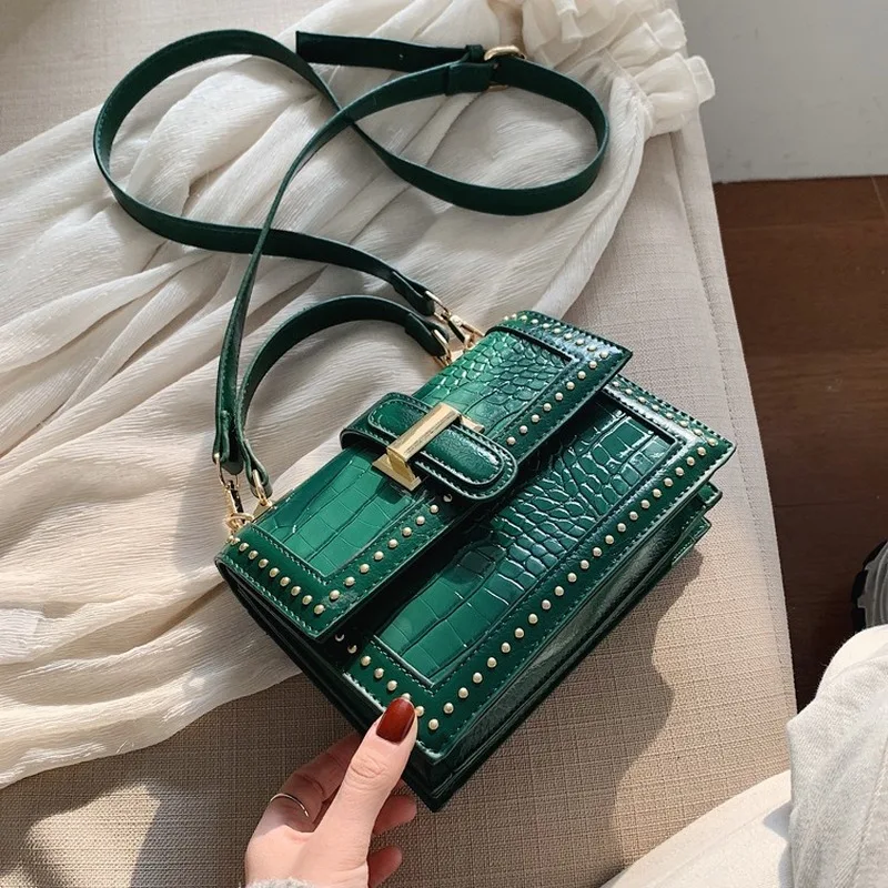 

Small Bag Women Bag 2021New Wave Version of The Rivet Messenger Bag Fashion Retro Shoulder Small Square Bag Cross Body Bag Woman