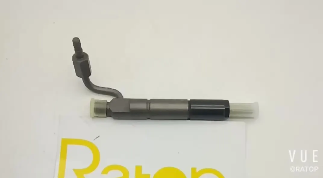 

Excavator PC300-6 S6D108 Engine injector assy 6222-13-3300
