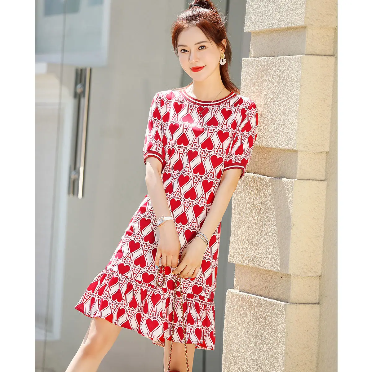 

2021 summer new fashion temperament women's love printing thin silk dress