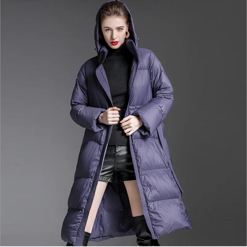 Goedkoop Vrouwelijke Lange Down Jas Winter Vrouwen Puffer Ultra Licht Donsjack Lange Parka 90% Witte Eendendons Jassen Losse Vrouwelijke Uitloper