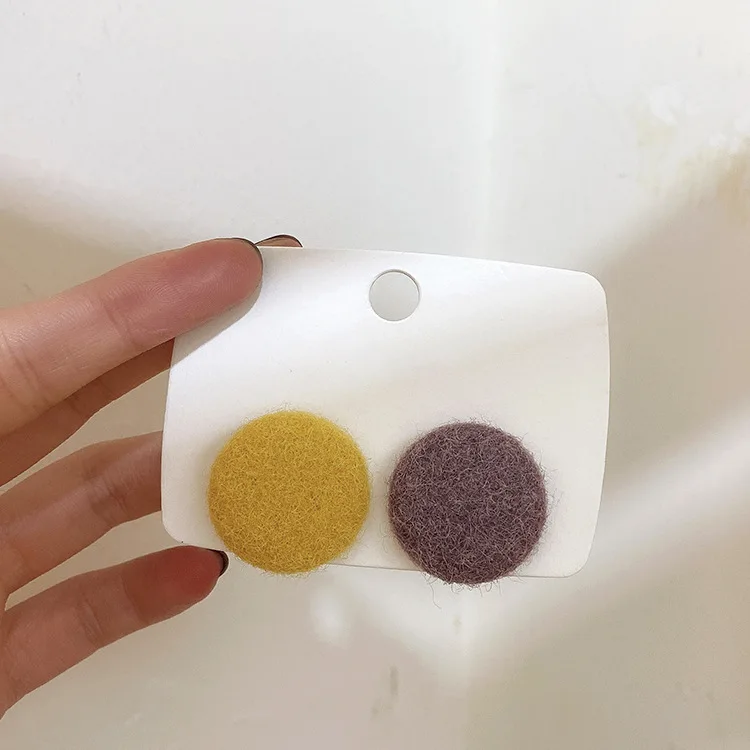 2019 Fashion Autumn Vintage Contrast Color Soft Plush Ball Simple Round Stud Earrings For Women Korean Cute Charm Jewelry Gift | Украшения