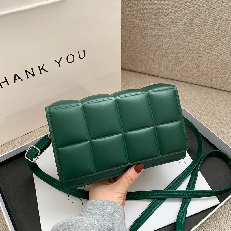 

Female Shoulder Handbags Travel Cross Body Bag Weave Small PU Leather Crossbody Bags for Women Solid Color Fashion