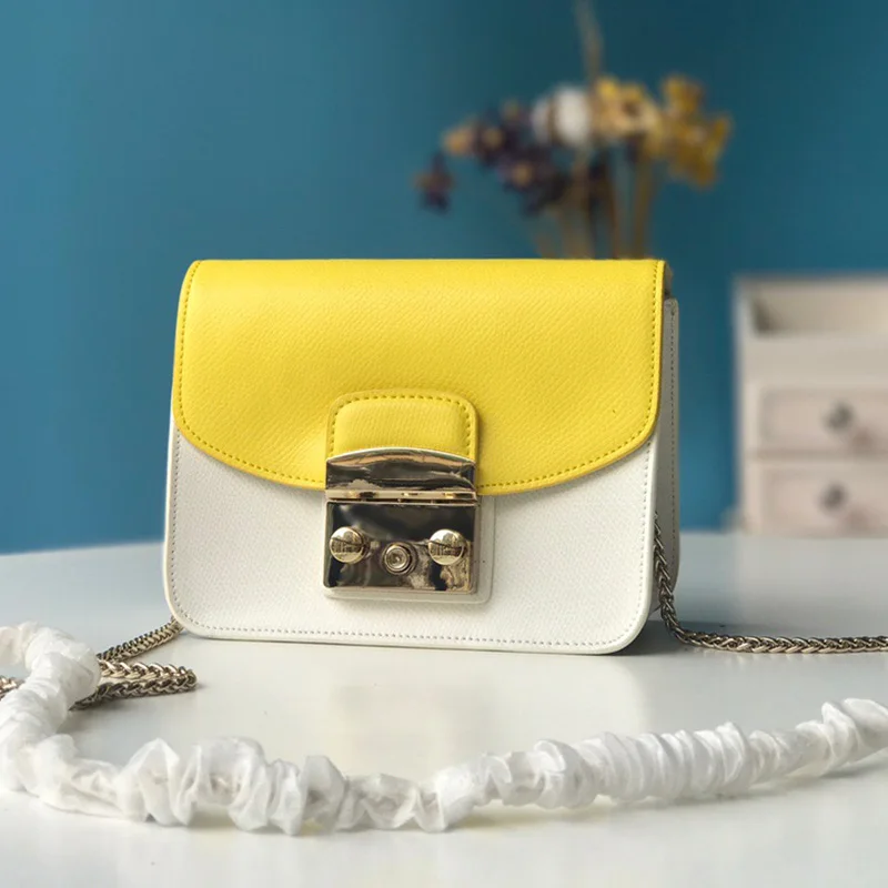 Yellow and white Последняя Роскошная брендовая Классическая Кожаная маленькая квадратная сумка с цепочкой, сумка-конверт для женщин - Цвет: Yellow and white
