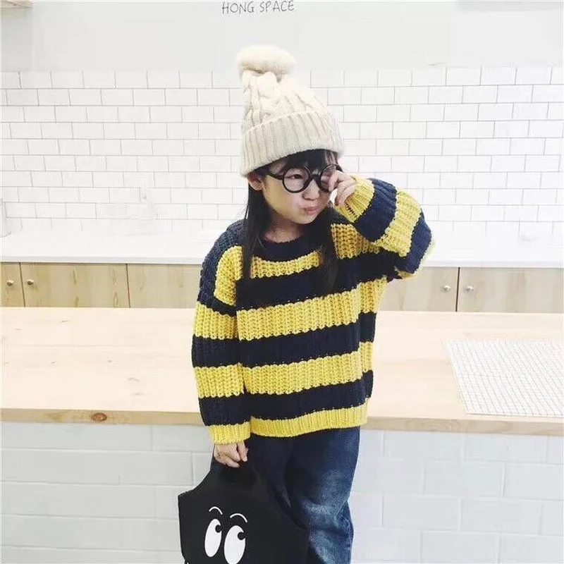 

2021 Children Winter Clothes Warm Sweater for Girl Boy Black and Gold Cotton Clothes Warm Baby Sweater 1-4 Years Old