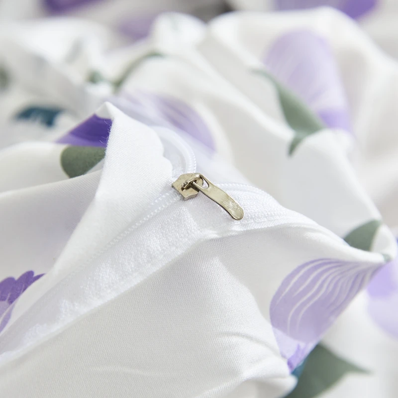 

Breathable 4 Pieces Bedding Set 1 Duvet Cover,2 Pillow Shams And 1 Bed Sheet Queen ,King ,Twin ,Full Size