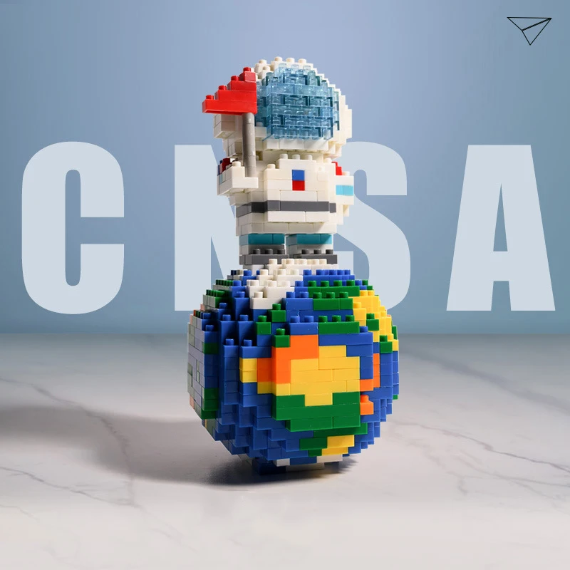 

2022 New Astronaut Micro-particle Building Blocks Children's Educational Toys DIY Building Blocks Set Christmas Children's Gifts