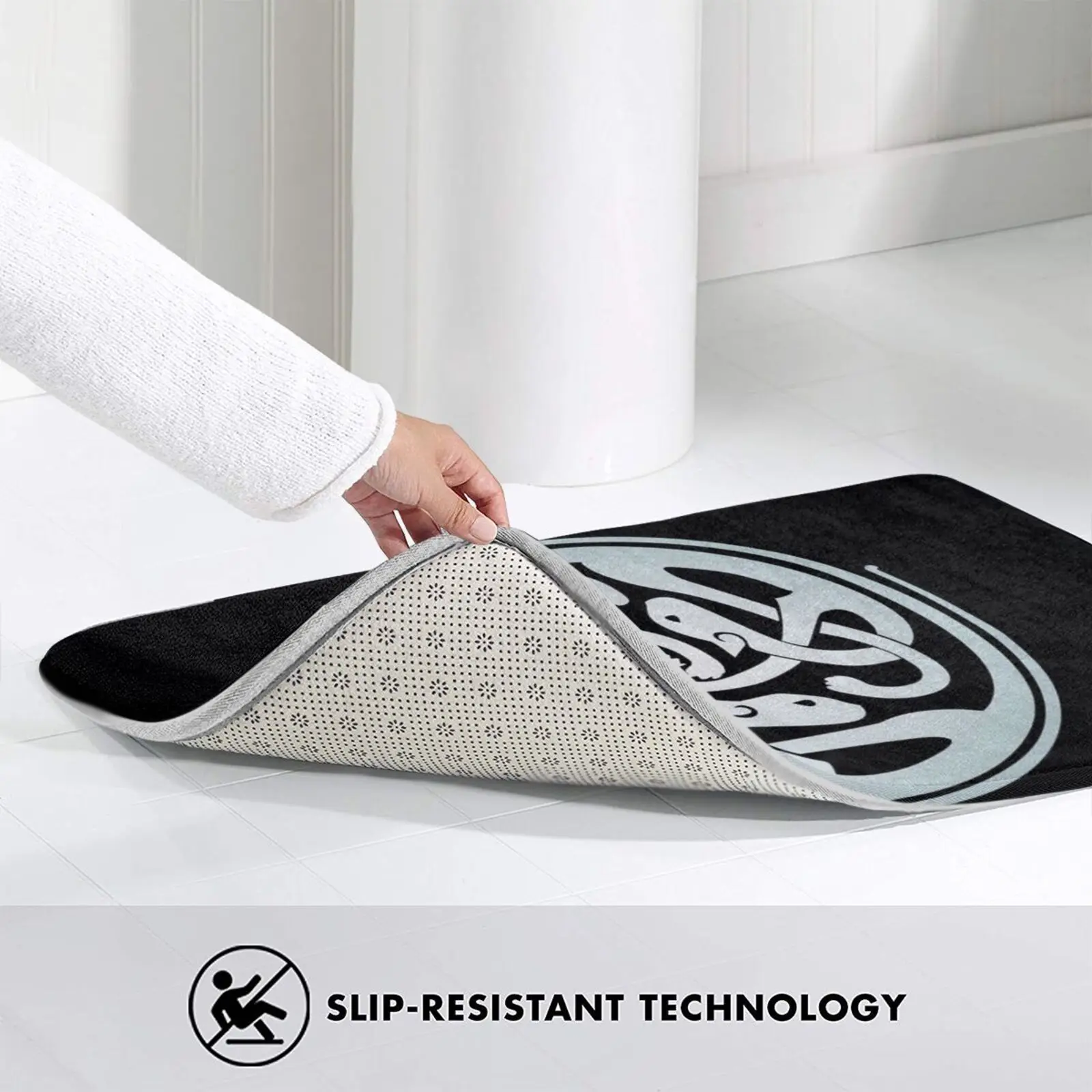 Коврик для двери "Кошачьи узоры" с изображением северных котят, узлов и рун. Вдохновлен мифологией Ирландии и северной Европы.