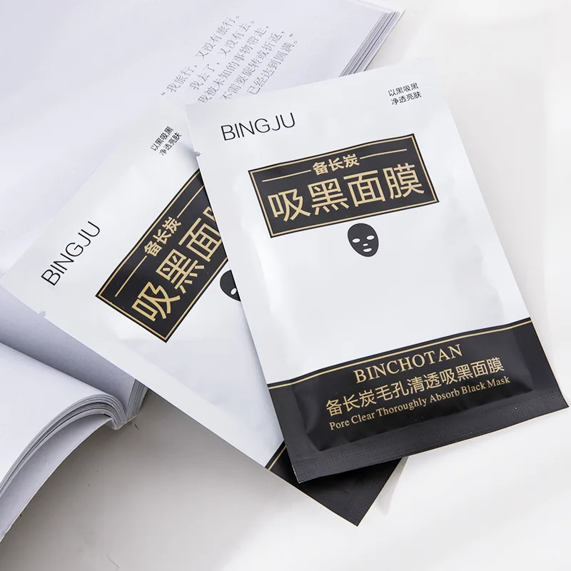 Очистка пор тщательно впитывает черную маску очищает увлажняет кожу отбеливает |