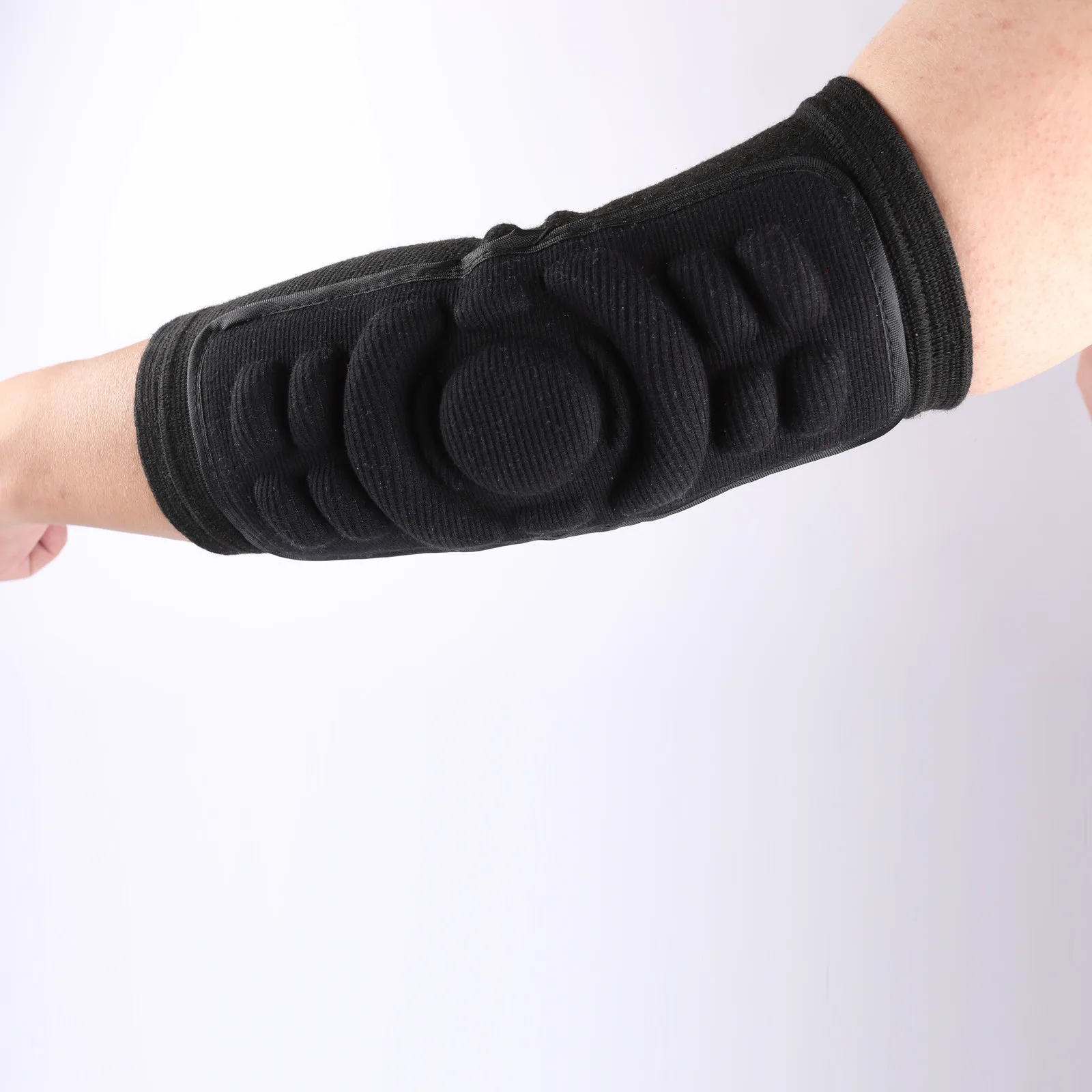 

Sportswear & Accessories