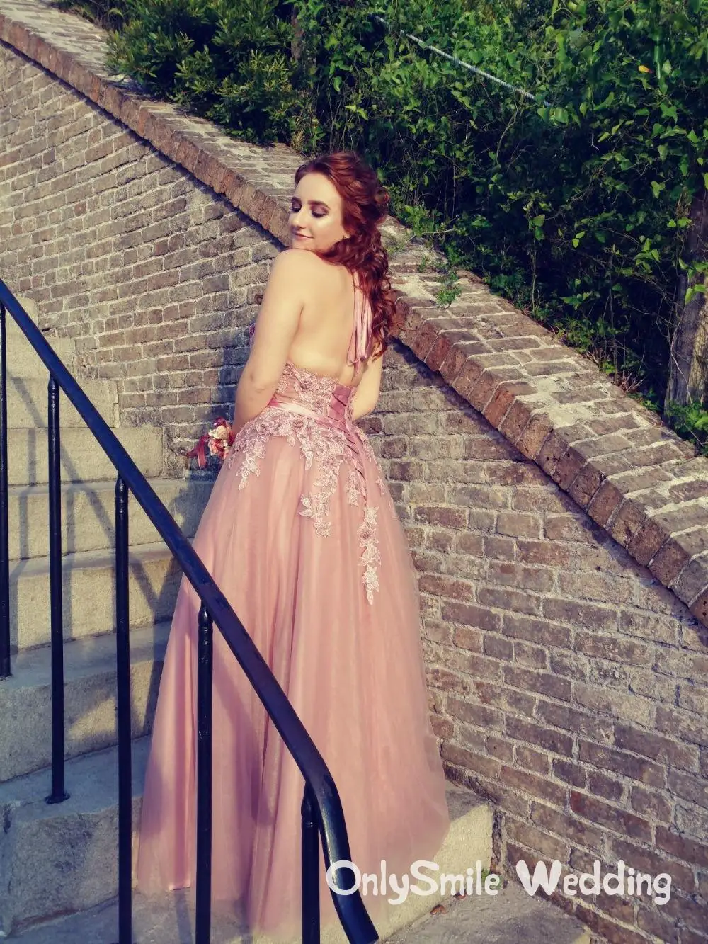 

Sexy Prom Dresses Long Tulle A Line Long vestido formatura Prom Dresses 2019 Halter Appliques Tulle vestidos largos de fiesta