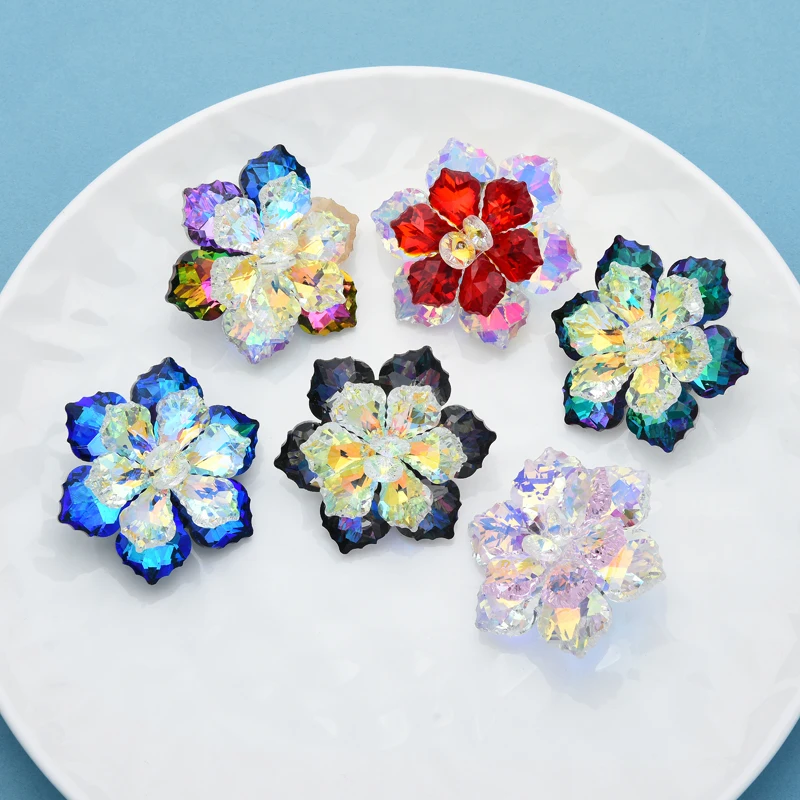 Wuli&baby Shining Glass Flower Brooches For Women 14-color Beauty Office Party Brooch Pin New Year Gifts