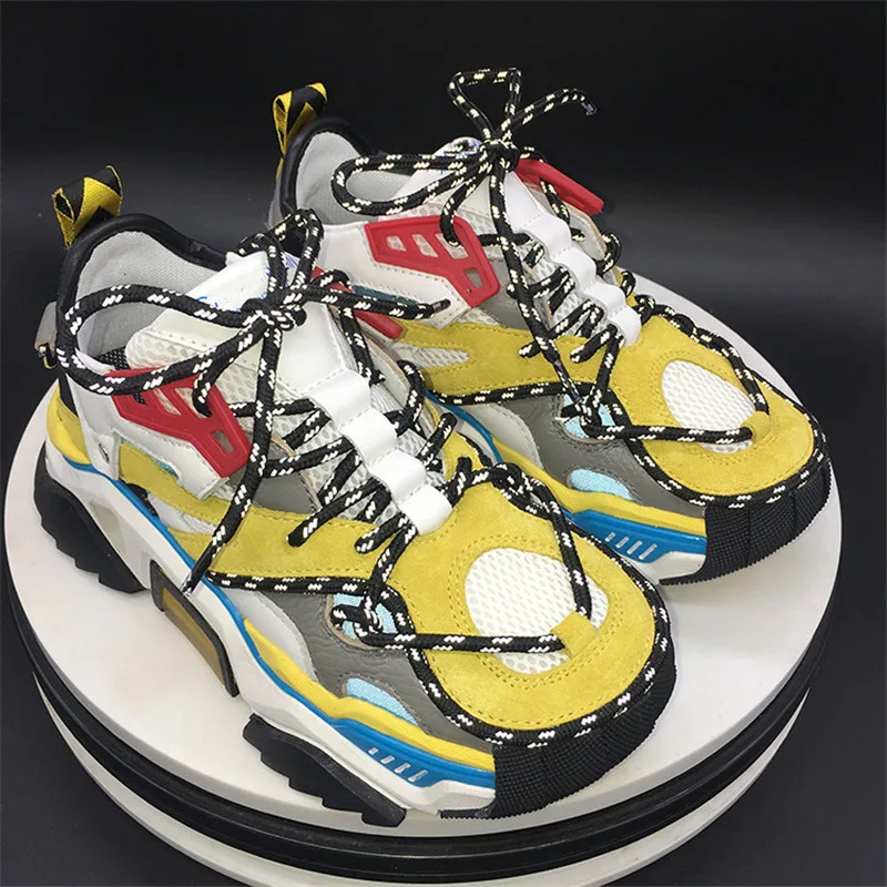 Женские кроссовки на высокой платформе Prova Perfetto зимние разных цветов в уличном