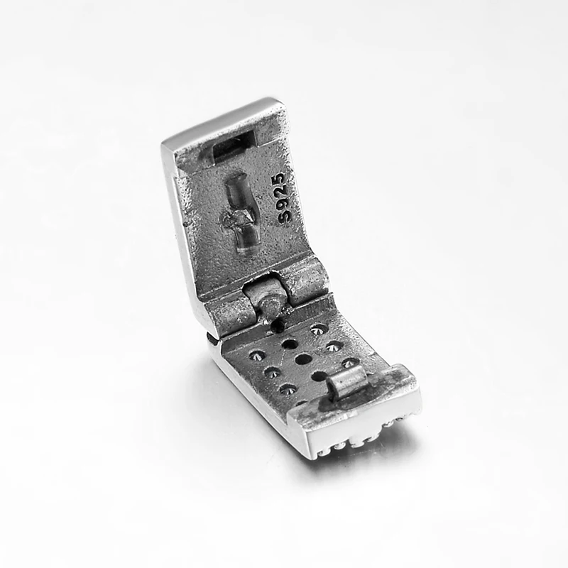 Браслет из серебра 925 пробы с фианитами | Украшения и аксессуары