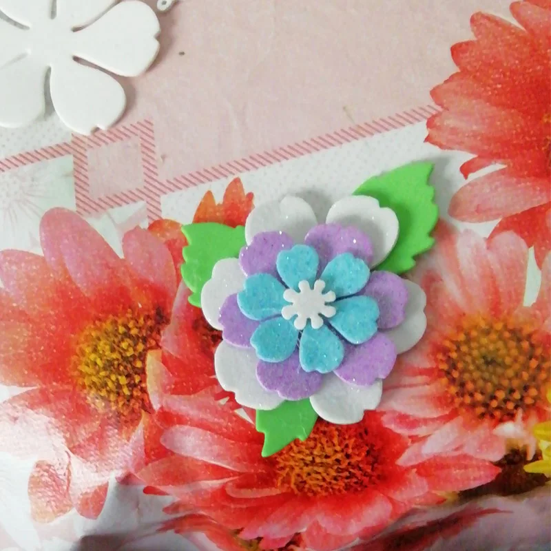 

Buttherflies Praying boy and girl Metal Cutting Dies for Scrapbooking New 2019 Craft Die Cut Card Making Embossing Stencil