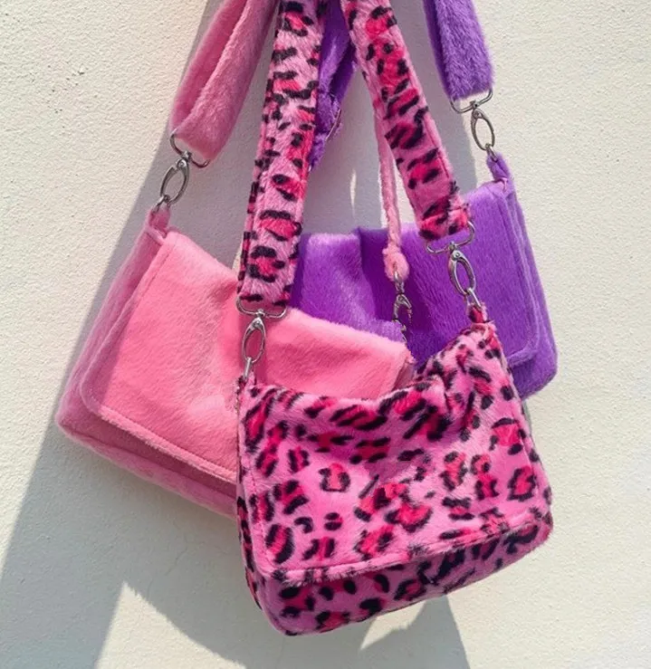 Retro One-shoulder Leopard Print Small Square Bag Autumn and Winter Fashion Cute Plush Pink Color |