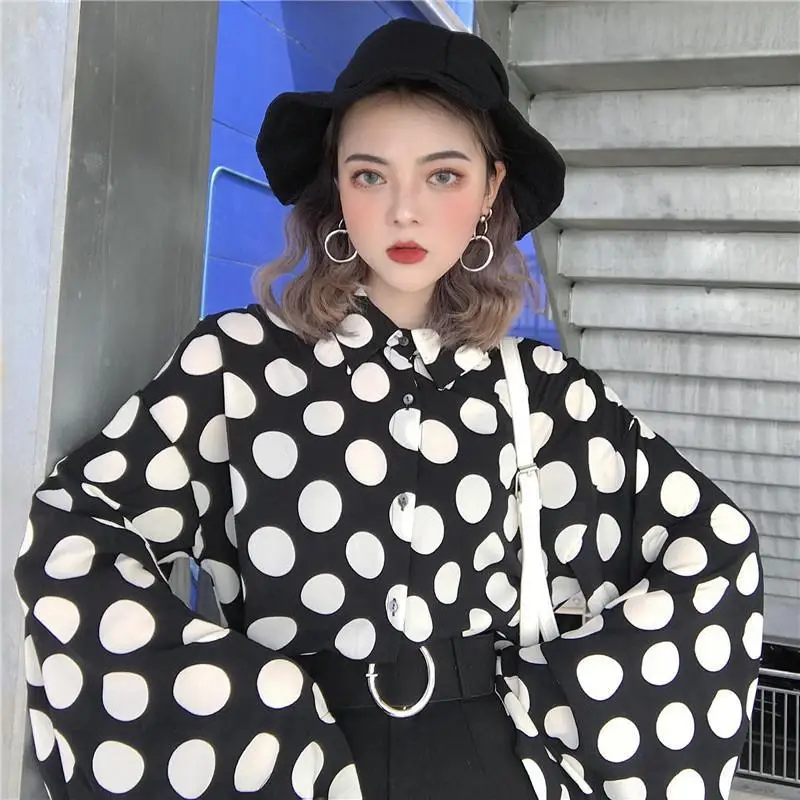 

Spring And Autumn Women's Personality Retro Big Wide Sleeves Polka Dot Loose Slim Top