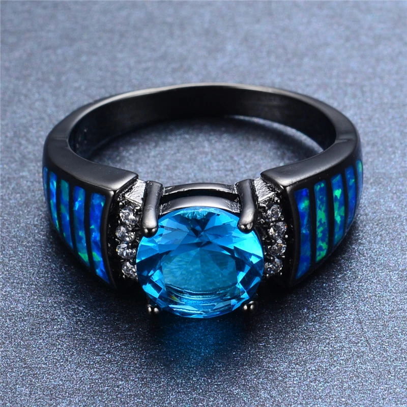 

Vintage Female Male Light Blue Round Crystal Jewelry Classic Black Gold Engagement Rings Women Men Charm Opal Stone Wedding Ring