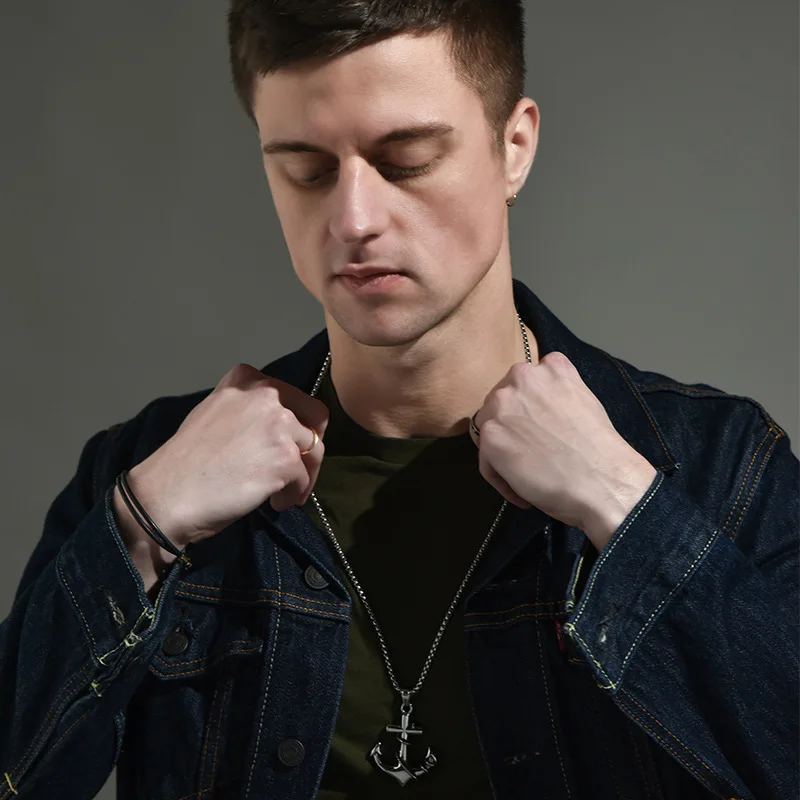 

2021 European and American Trend Anchor Necklace Hip Hop Men Women Retro Titanium Steel Pendant Cross Men's Trendy Wholesale