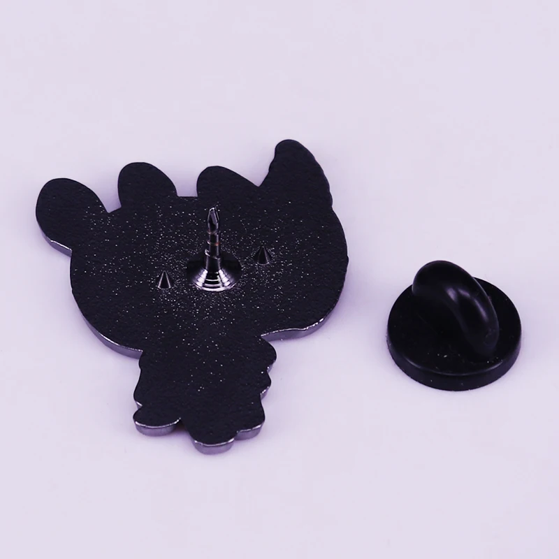 Животное пересекающее лето-время меренге твердая эмалированная булавка