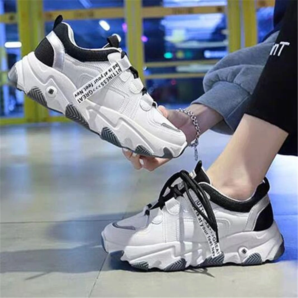 

Women's Sneakers Casual Sports Platform White Shoes Luminous Height Increasing White Sneakers Outdoor Walking Shoe Running