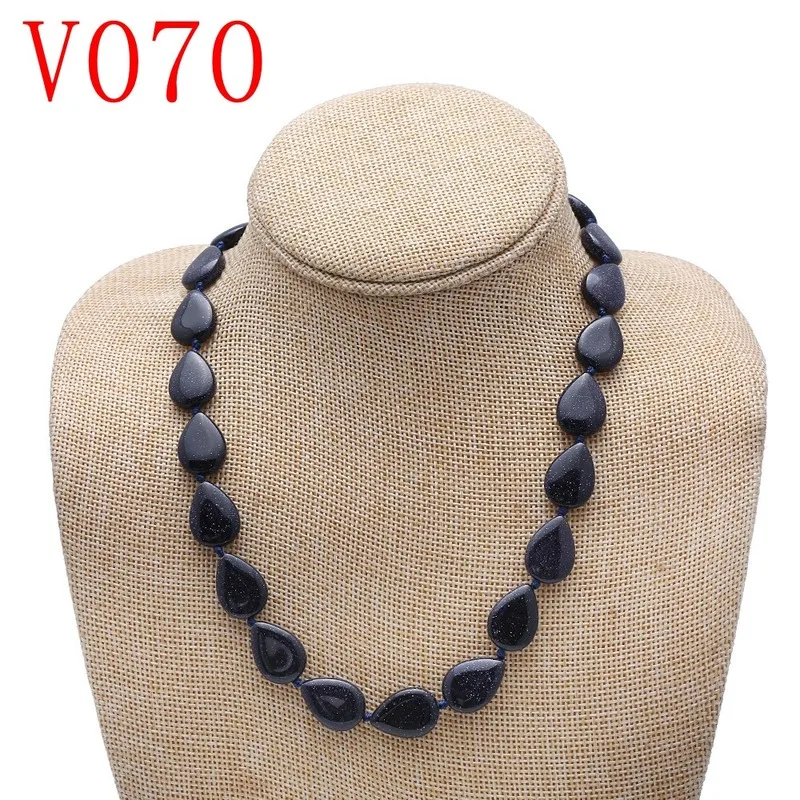 

Natural Red Agate Heart-shaped Necklace Fashion Trend Jewelry Pendant Crystal Pendant Jewelry Hot Selling Simple Accessories