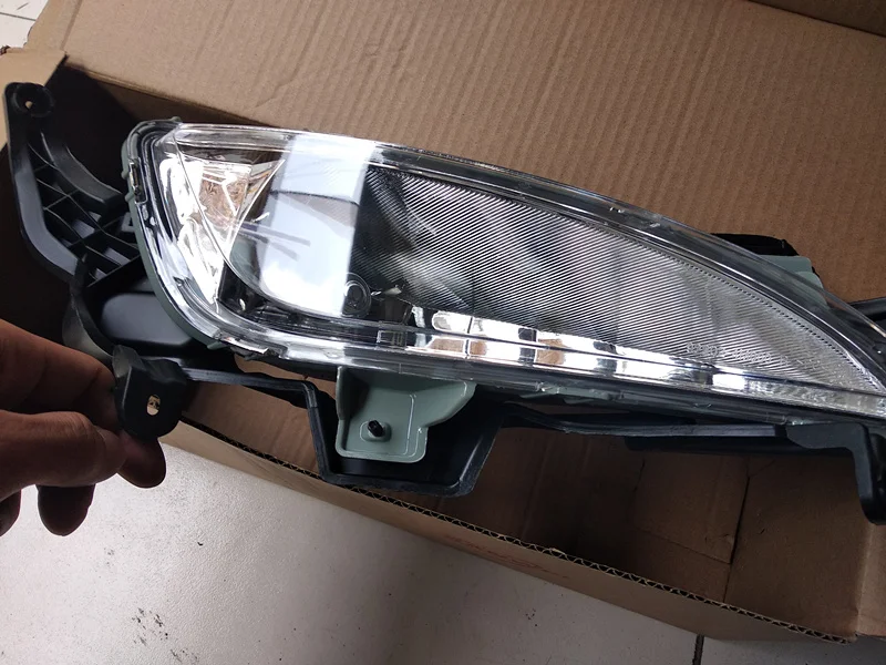 ПТФ в передний бампер для KIA K5 Optima 2010 2011 2012 2013 Противотуманные фары драйвер DRL OEM#/92202-4M000 922024M000