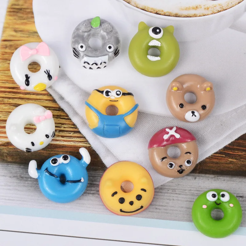 

17mm Kawaii Cartoon Animal Donuts Resin Miniature Food Art Flatback Cabochon DIY Decorative Craft Scrapbooking
