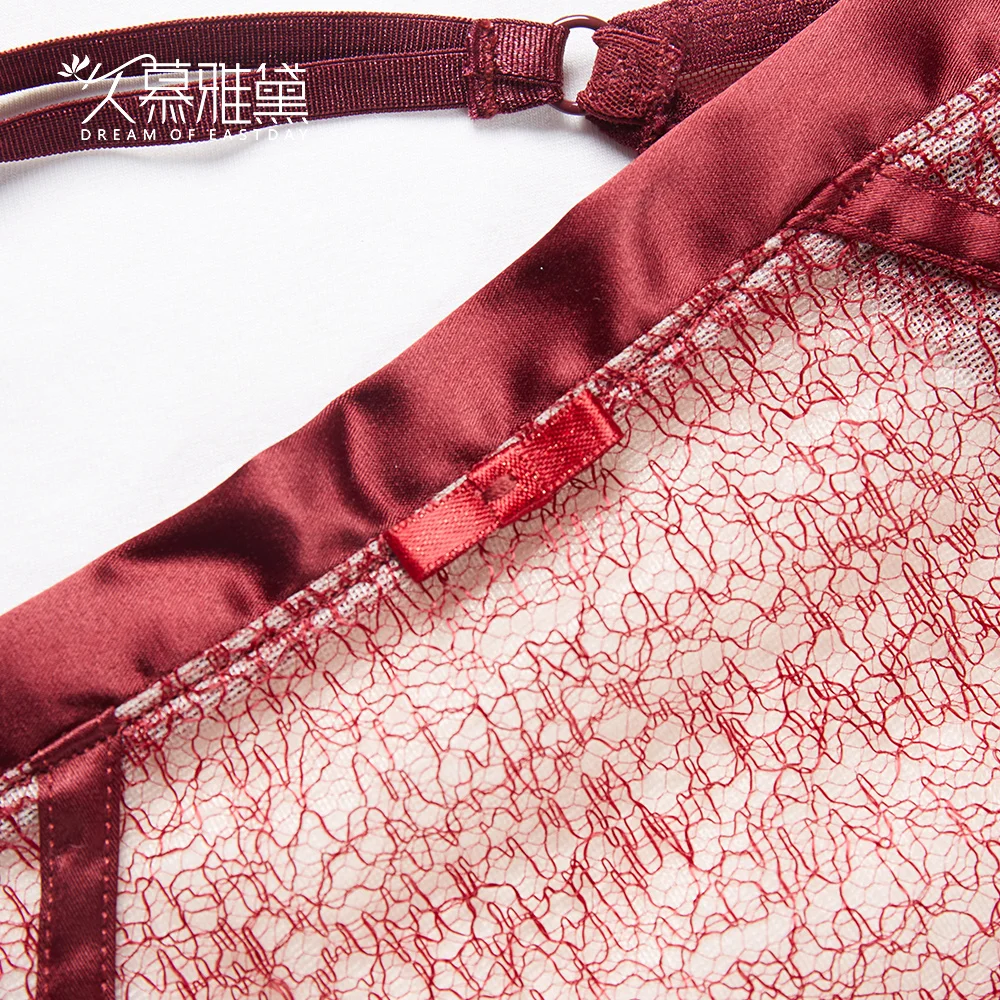 

DRAIMIOR 2019 New Sexy Women G strings Euro Style Lace Flowers erotic Briefs 4 Colors underwear For Girls NTJ0151