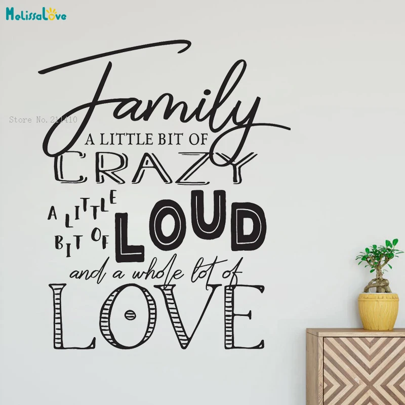 Семья немного сумасшедший и принимайте во внимание громко много любви доска