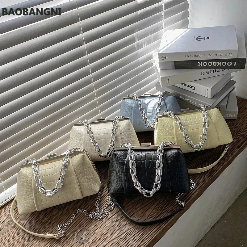 Small Chain Tote Bag PU Leather Crossbody Bags for Women Simple Totes Shoulder Bag Lady Handbags and Purses