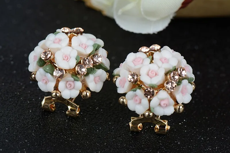 Серьги-гвоздики для женщин Букле д 'ореиль ювелирные изделия Brincos Кристалл Pendientes Mujer модные цветочные серьги рождественские подарки
