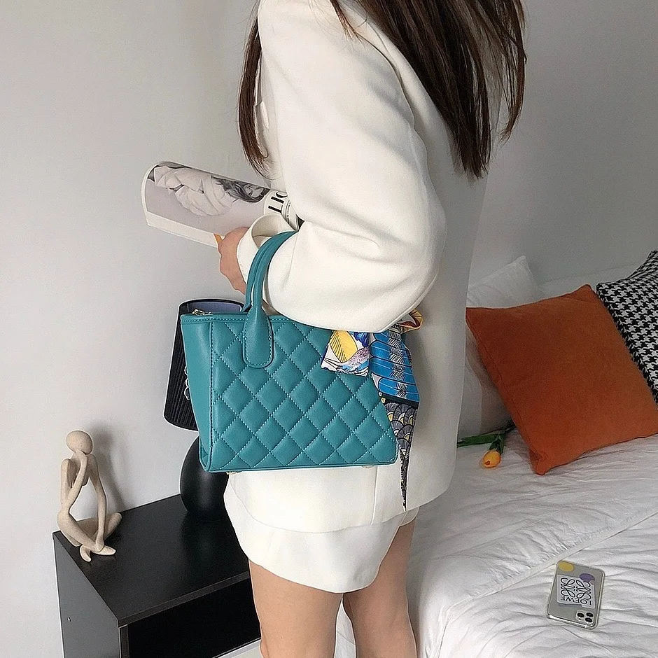 

High Quality Classic Genuine Cow Leather Women Handbag One Shoulder Bag Crossbody Bag 2021 The New Style Fashion 6color 25cm