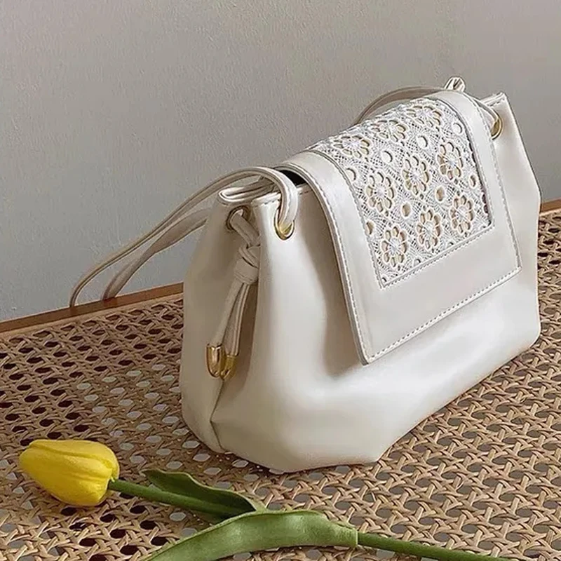 

Fashion Bags For Women Pu Leather Lace Hollow Out Sholder Bag сумки 2021 женские бренд Claasic Handbag Solid White Purses ABG111