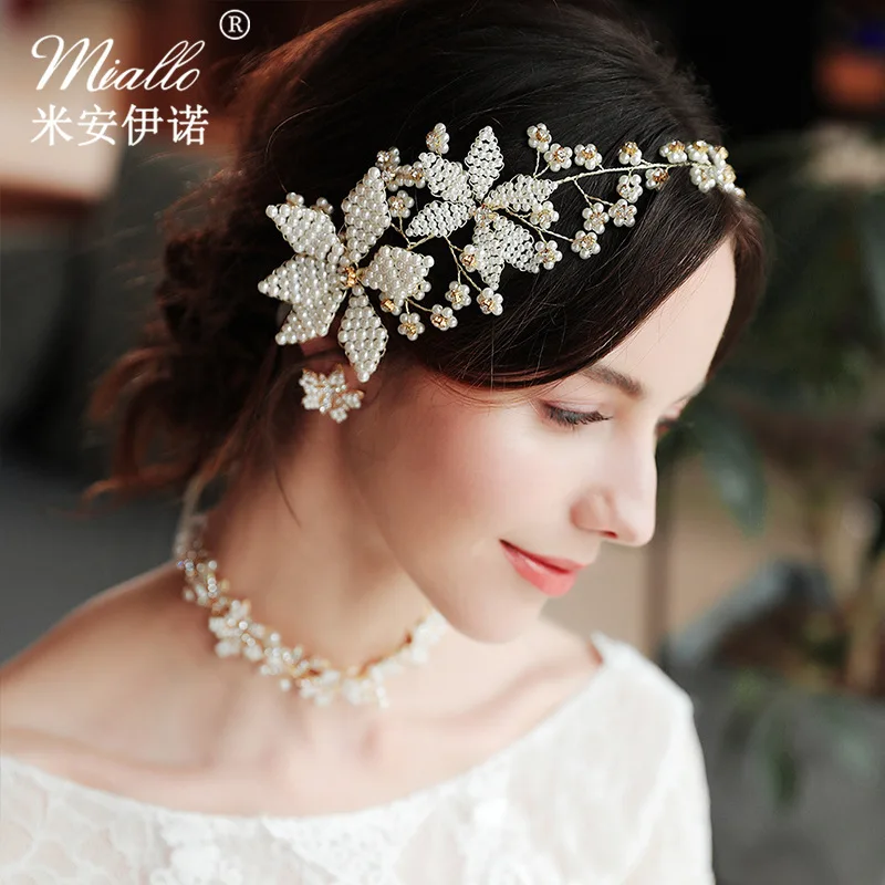 

Bridal Elegant Wedding Hair Combs Pearl Flower Hair Clip Crystal Rhinestone Bead Bride Hairband Headwear Classic Hair Accessory