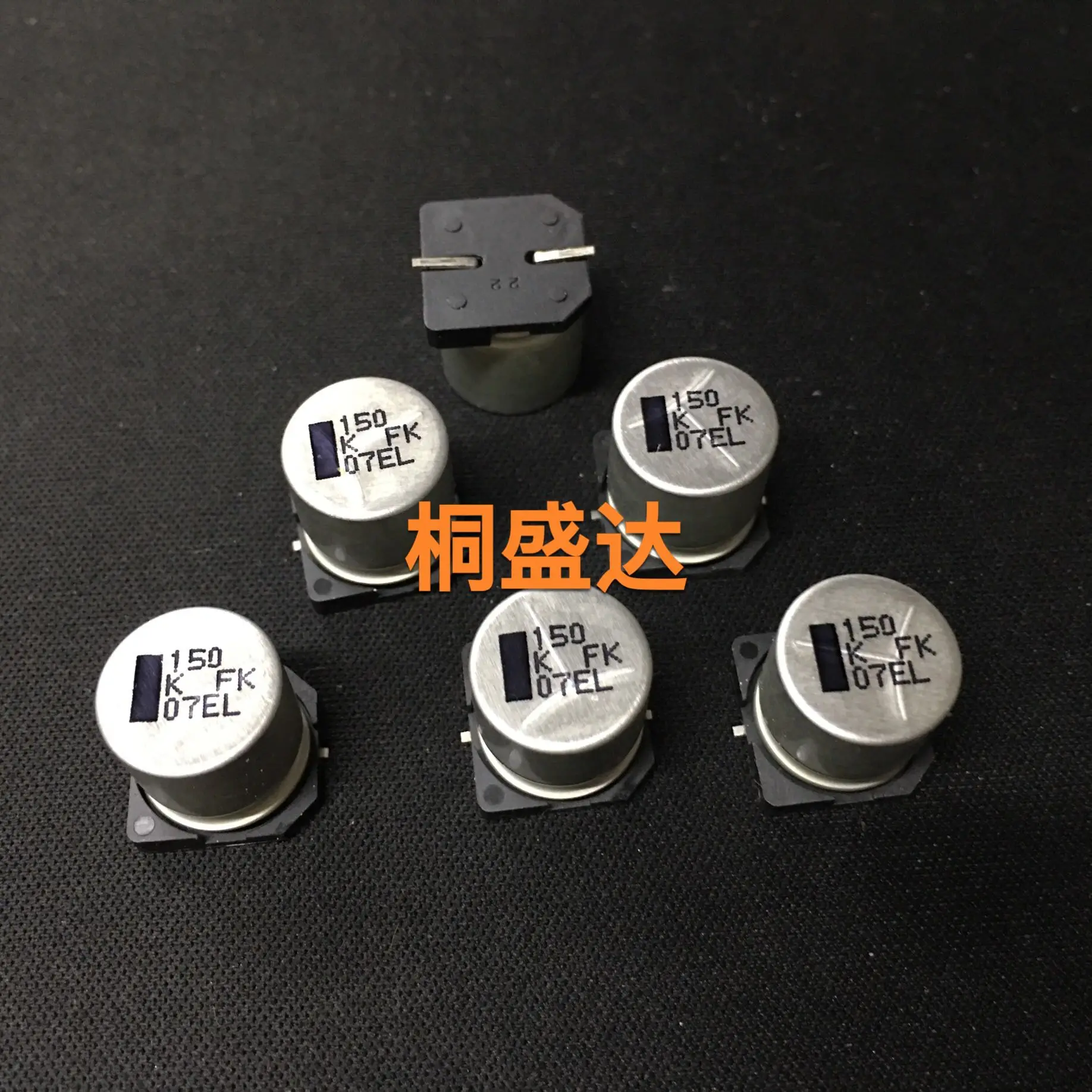 

10 шт., высокочастотные патч-ёмкость 100 в 47 мкФ 12,5 X13.5 EEEFK2A470AQ fk-серии