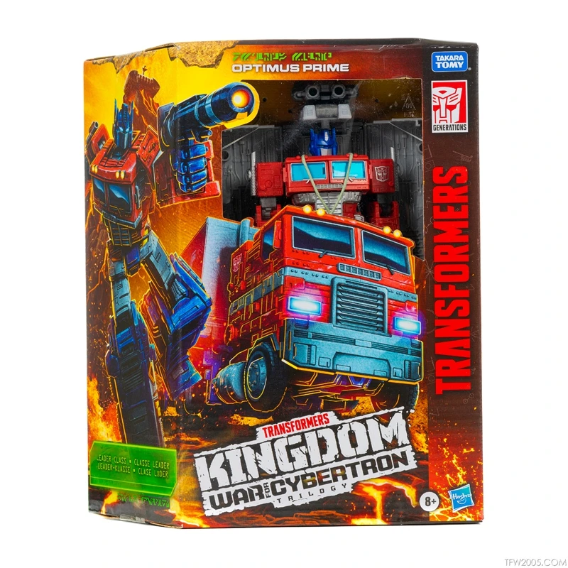 Фигурка Optimus Prime из линейки лидеров Hasbro Transformers War for Cybertron Kingdom.